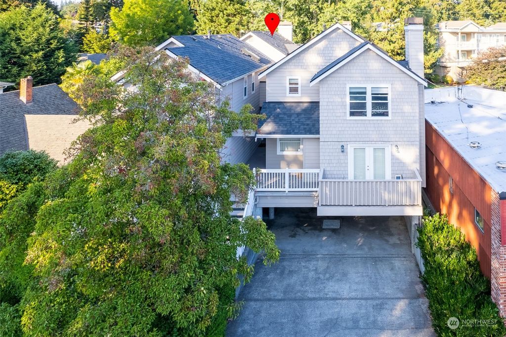 Photo of 2012 NW 196th Street #3, Woodway, WA 98177 (MLS # 2002167)