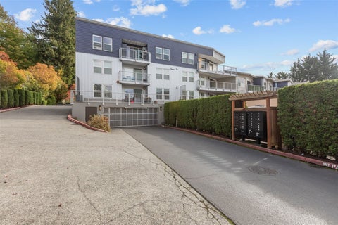 Photo of 11920 98th Avenue NE #301, Kirkland, WA 98034 (MLS # 2594979)