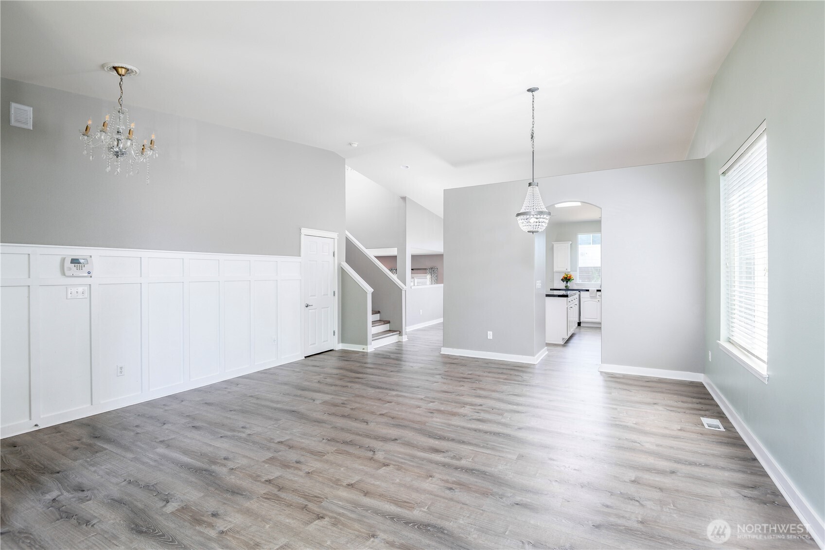 10012 Cascadian Avenue SE