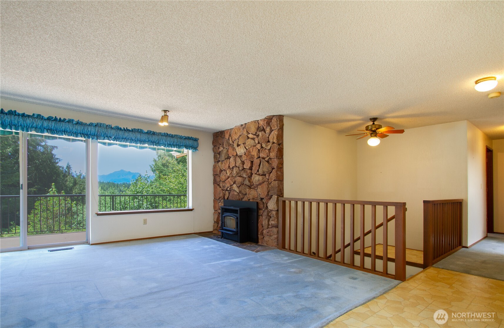 7137 NW Quiet View Lane