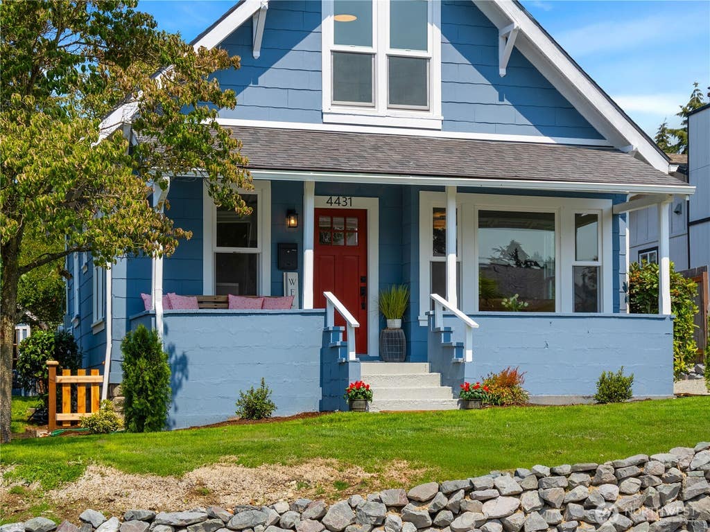 Photo of 4431 S 11th Street, Tacoma, WA 98405 (MLS # 2567512)