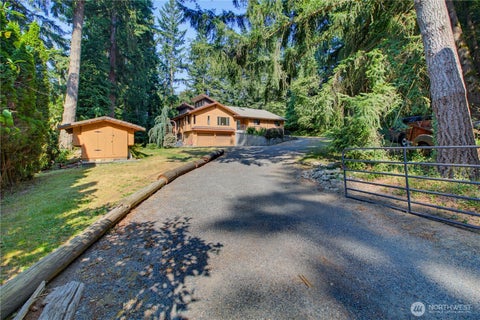 Photo of 21331 236th Avenue SE, Maple Valley, WA 98038 (MLS # 2568729)
