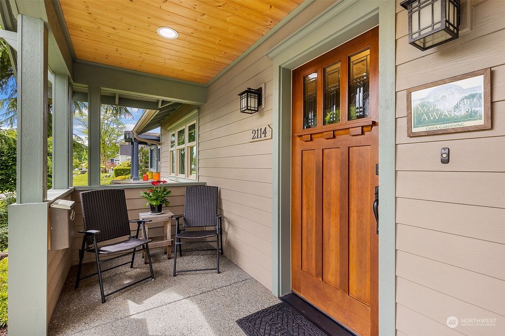 Photo of 2114 Baker Avenue, Everett, WA 98201 (MLS # 2224692)