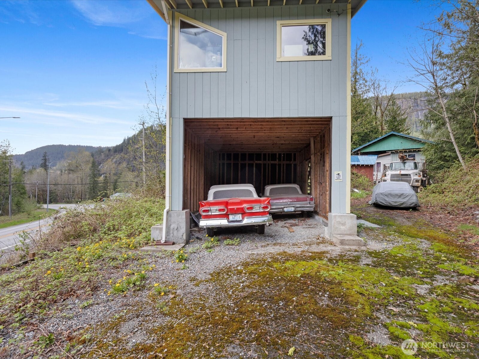 Listing image 2