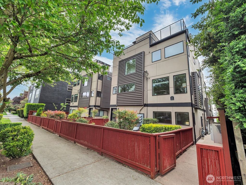 Photo of 111 13th Avenue E #A, Seattle, WA 98102 (MLS # 2377326)