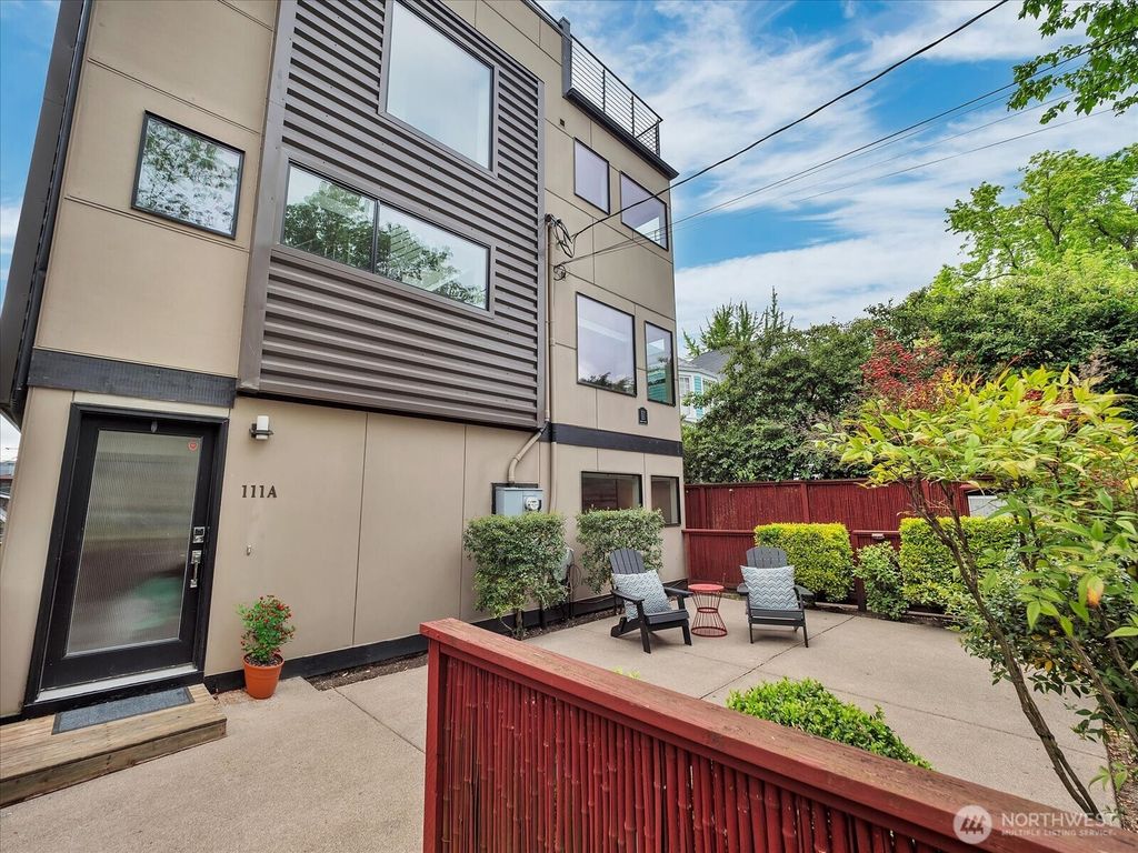 Photo of 111 13th Avenue E #A, Seattle, WA 98102 (MLS # 2377326)