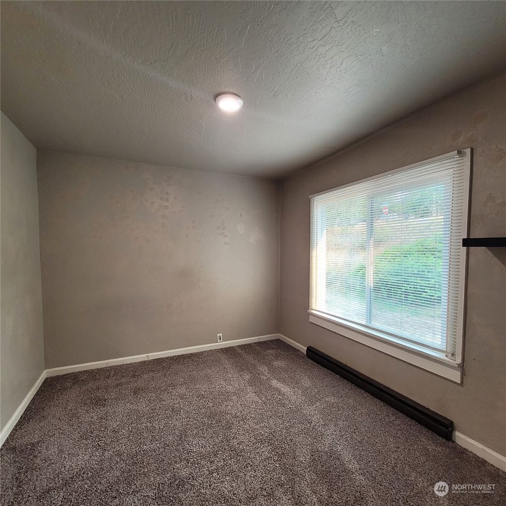 listing image 9361539110240789921