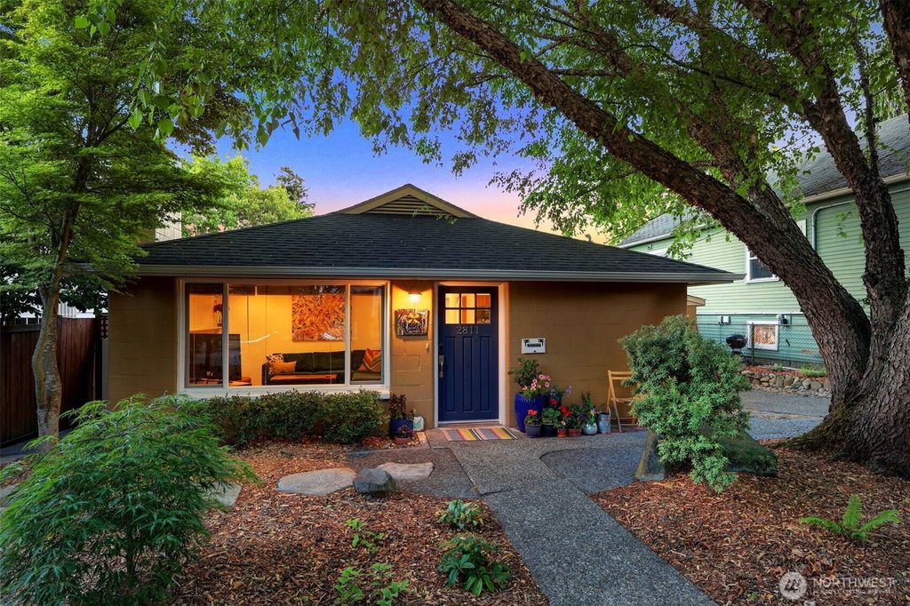 Photo of 2811 NW 62nd Street, Seattle, WA 98107 (MLS # 2397227)