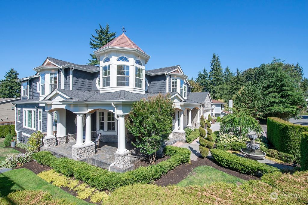 Photo of 16408 SE 45th Way, Bellevue, WA 98006 (MLS # 2196981)