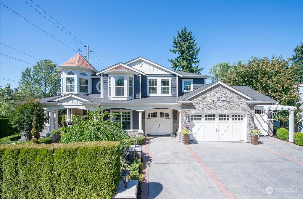 Photo of 16408 SE 45th Way, Bellevue, WA 98006 (MLS # 2196981)