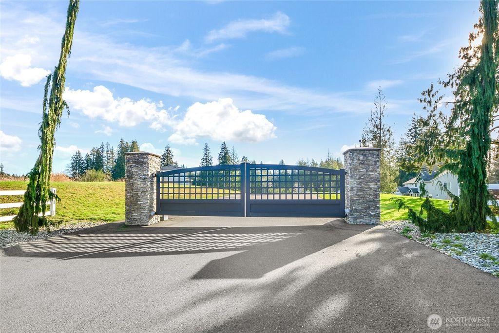 Photo of 32104 30th Avenue NW, Stanwood, WA 98292 (MLS # 2501017)