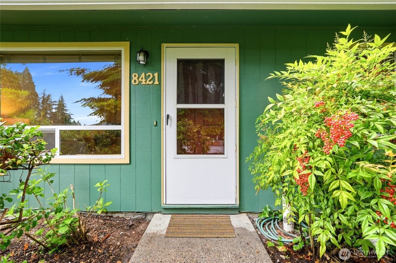 8421 6th Ave SW