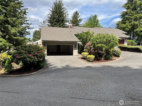 2114 7th Avenue SW Puyallup WA 98371