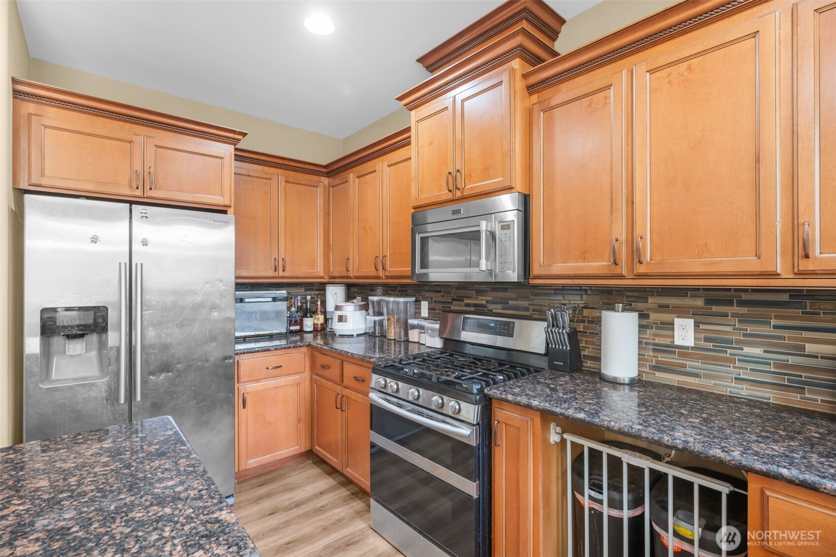 1615 Riddell Avenue NE