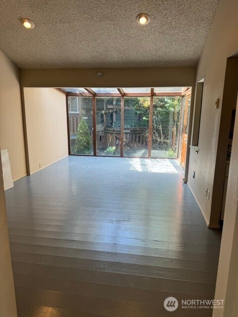 1500 Lake Park Drive SW 21