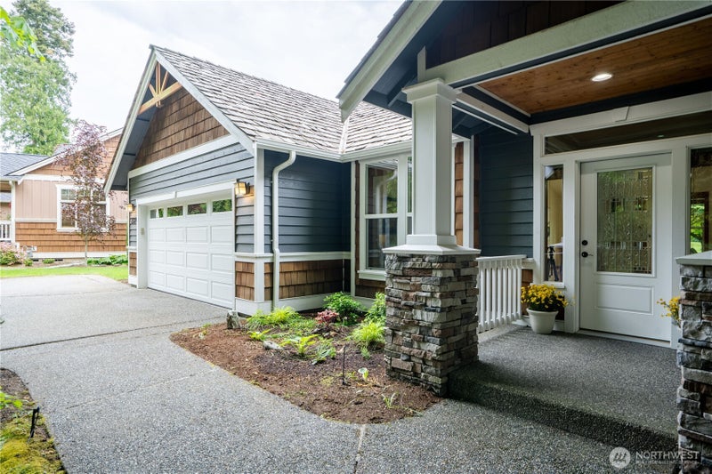 8584 Blue Grouse Way