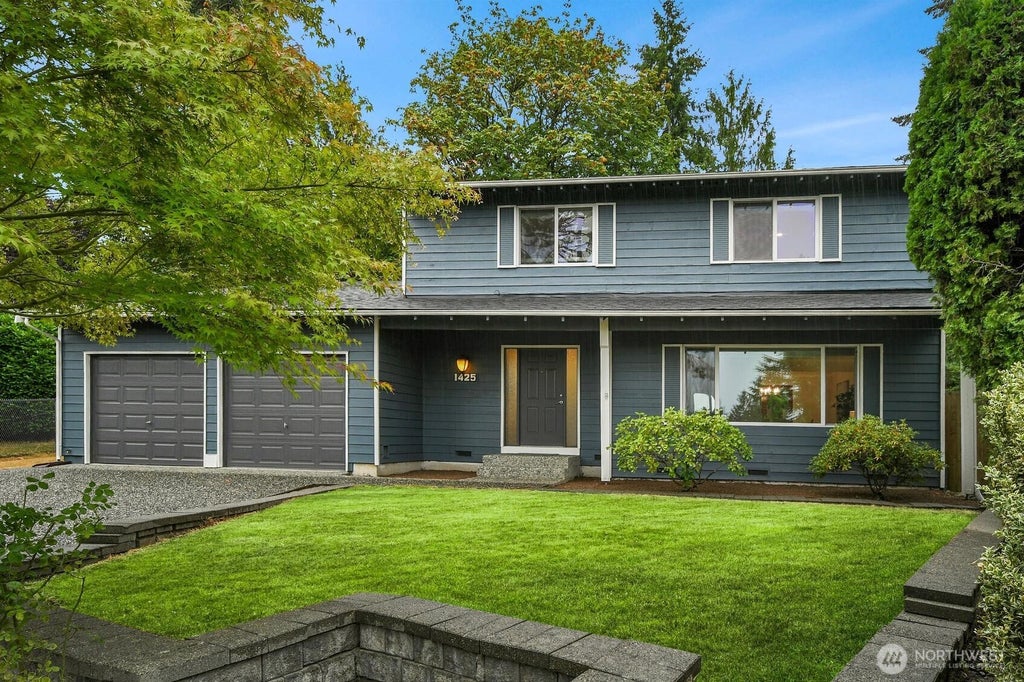 Photo of 1425 172nd Place NE, Bellevue, WA 98008 (MLS # 2577970)