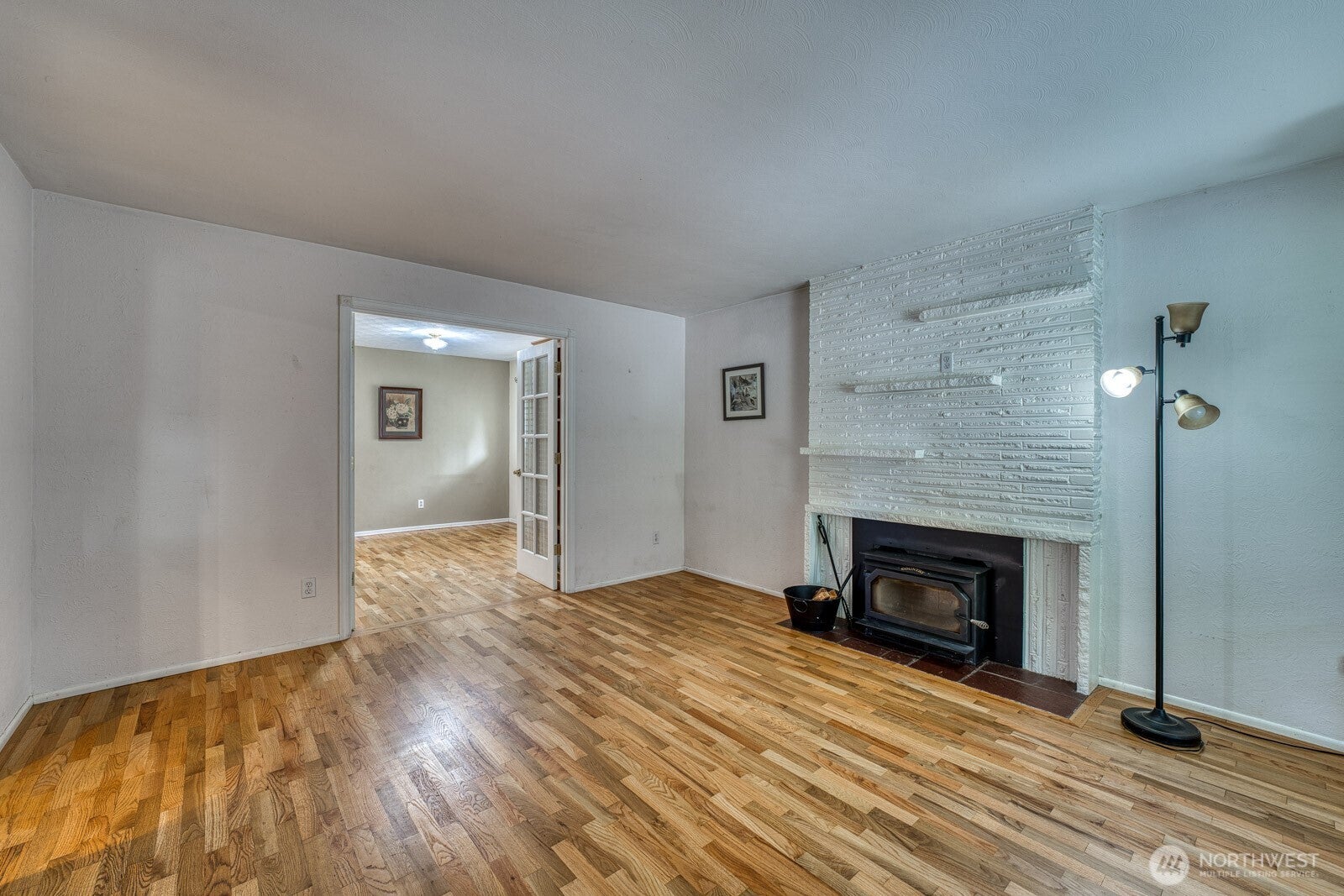 3119 Crystal Springs Road W