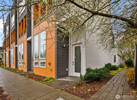 7507 25th Avenue NE B Seattle WA 98115