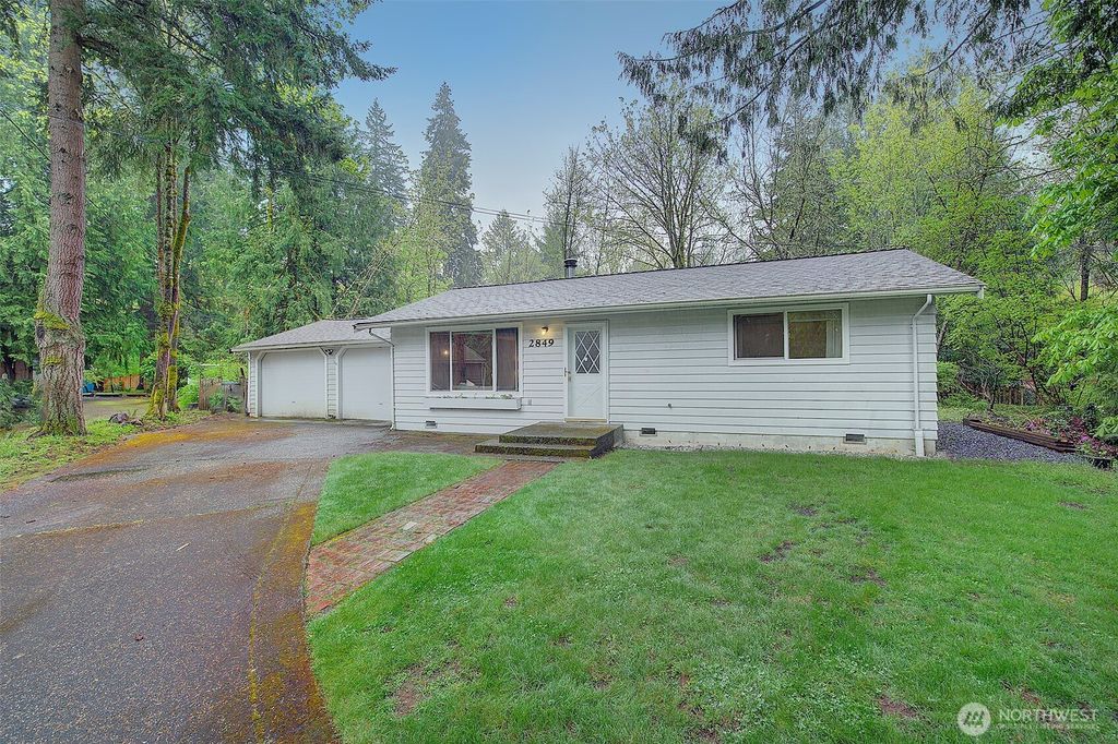 Photo of 2849 NE Lake Forest Park, Lake Forest Park, WA 98155 (MLS # 2511903)
