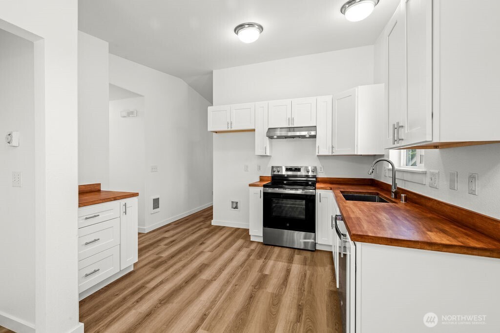 405 E 65th Street