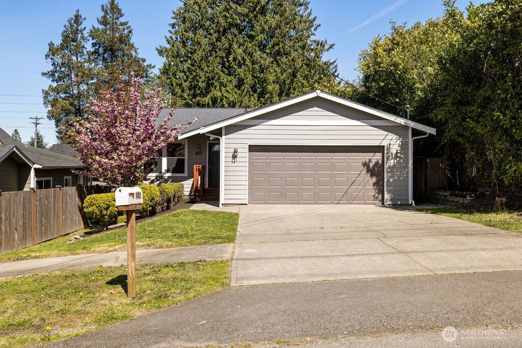 405 E 65th Street