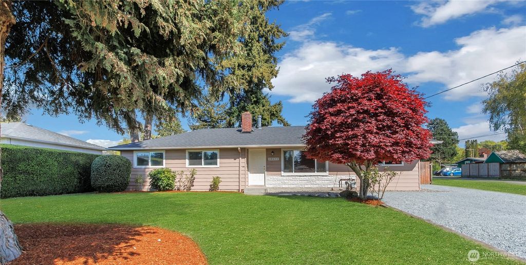 Photo of 20632 14th Avenue S, SeaTac, WA 98198 (MLS # 2512003)