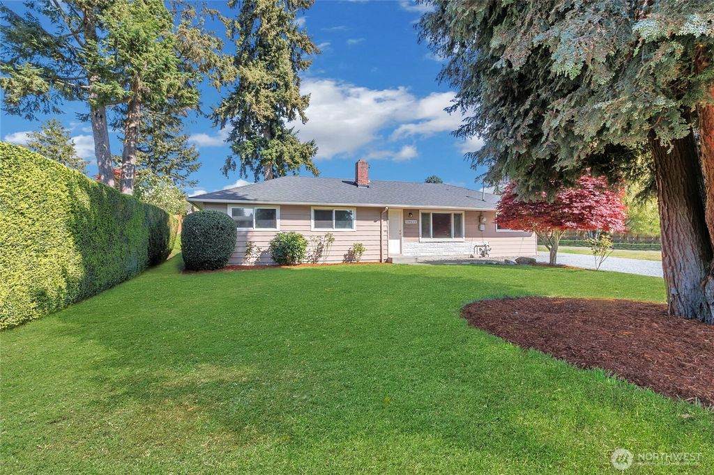 Photo of 20632 14th Avenue S, SeaTac, WA 98198 (MLS # 2512003)