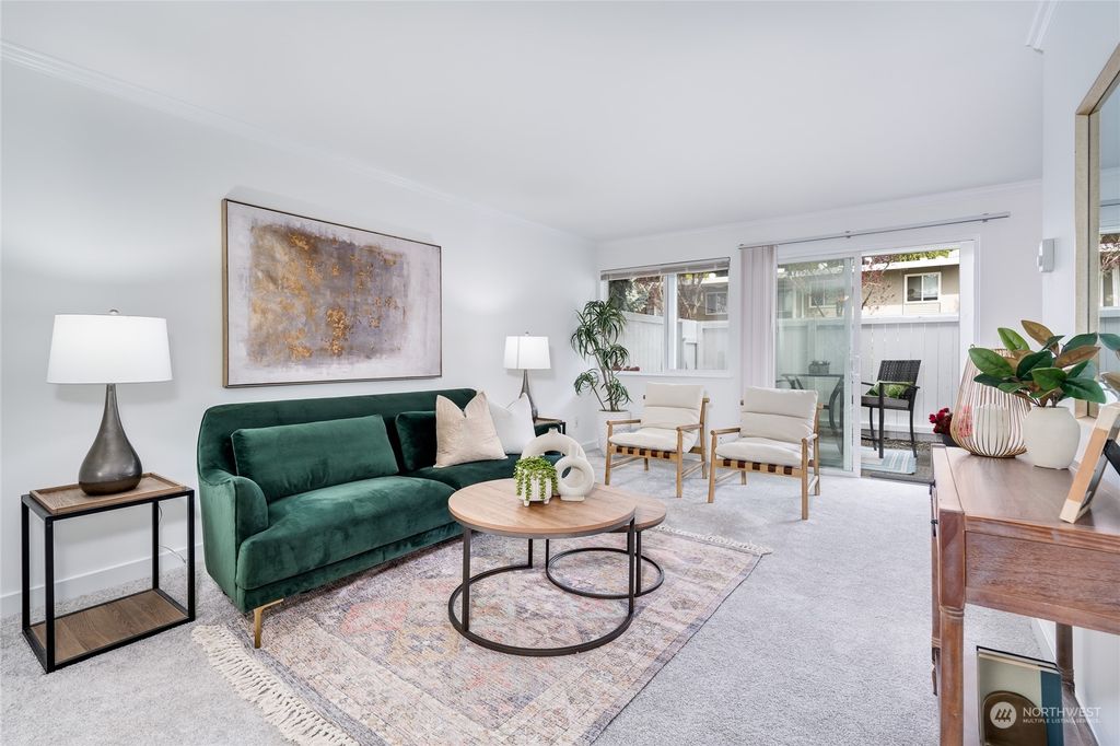 Photo of 5712 122nd Place SE #253, Bellevue, WA 98006 (MLS # 2221030)