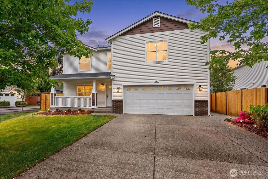 Photo of 17811 E 114th Street Ct, Bonney Lake, WA 98391 (MLS # 2524490)