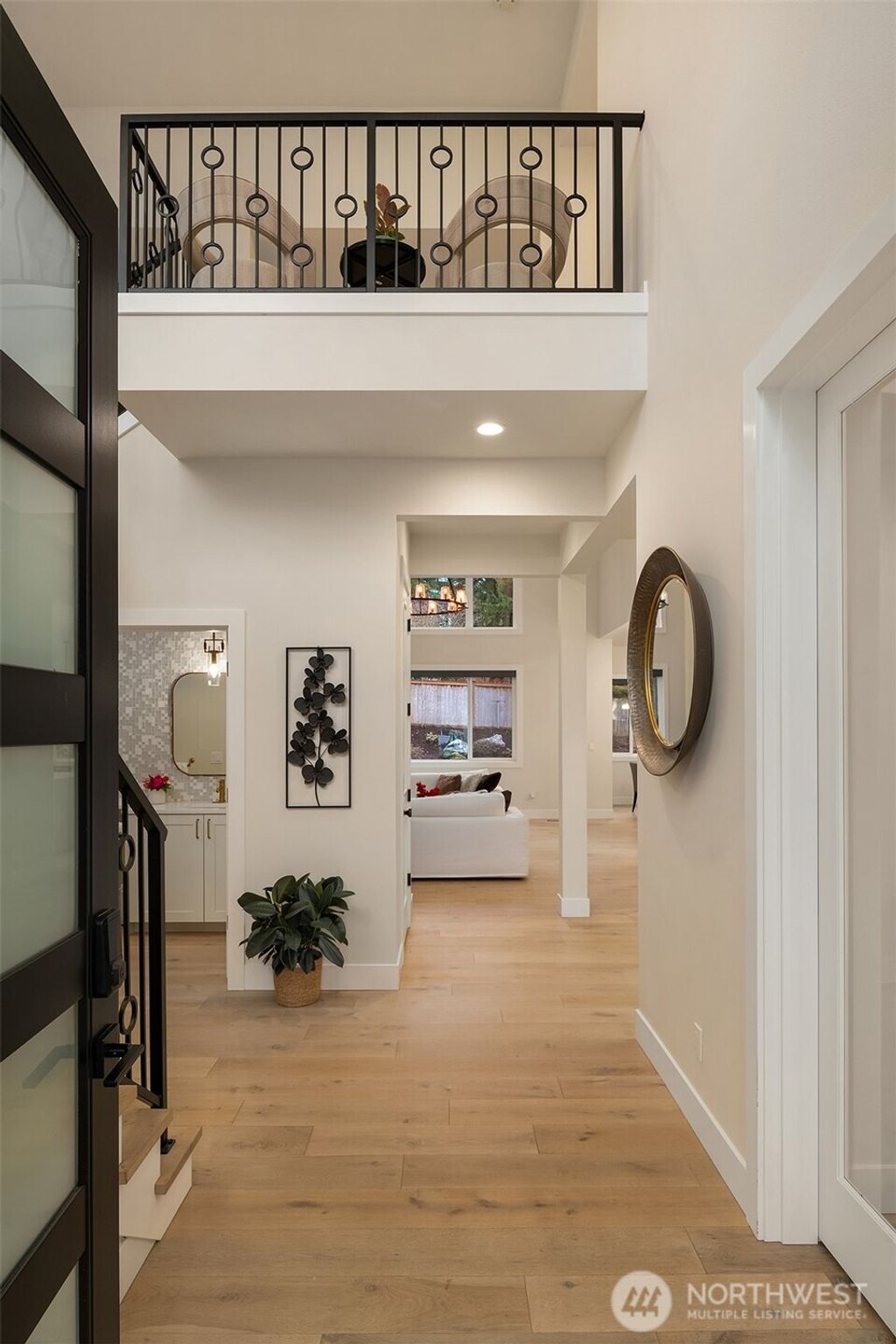 Photo of 14511 SE 42nd Street, Bellevue, WA 98006 (MLS # 2336397)