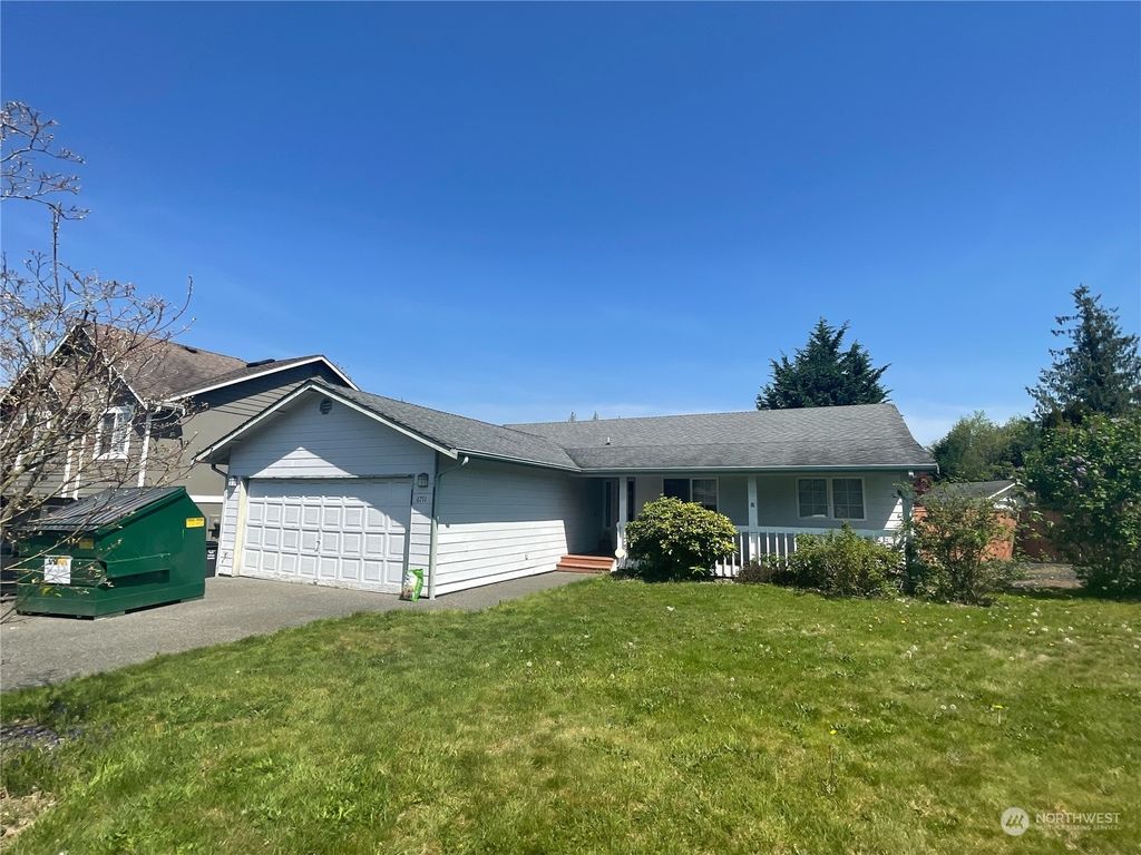 Photo of 6711 49th Street NE, Marysville, WA 98270 (MLS # 2068980)