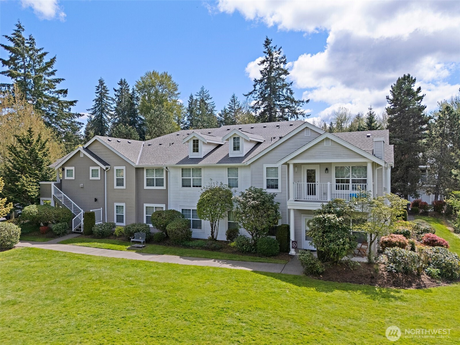 1687 Kennedy Place F2