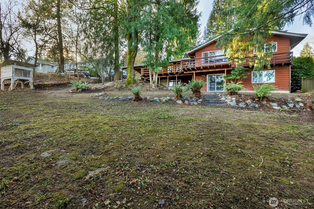 Photo of 7748 151st Avenue NE, Redmond, WA 98052 (MLS # 2338238)