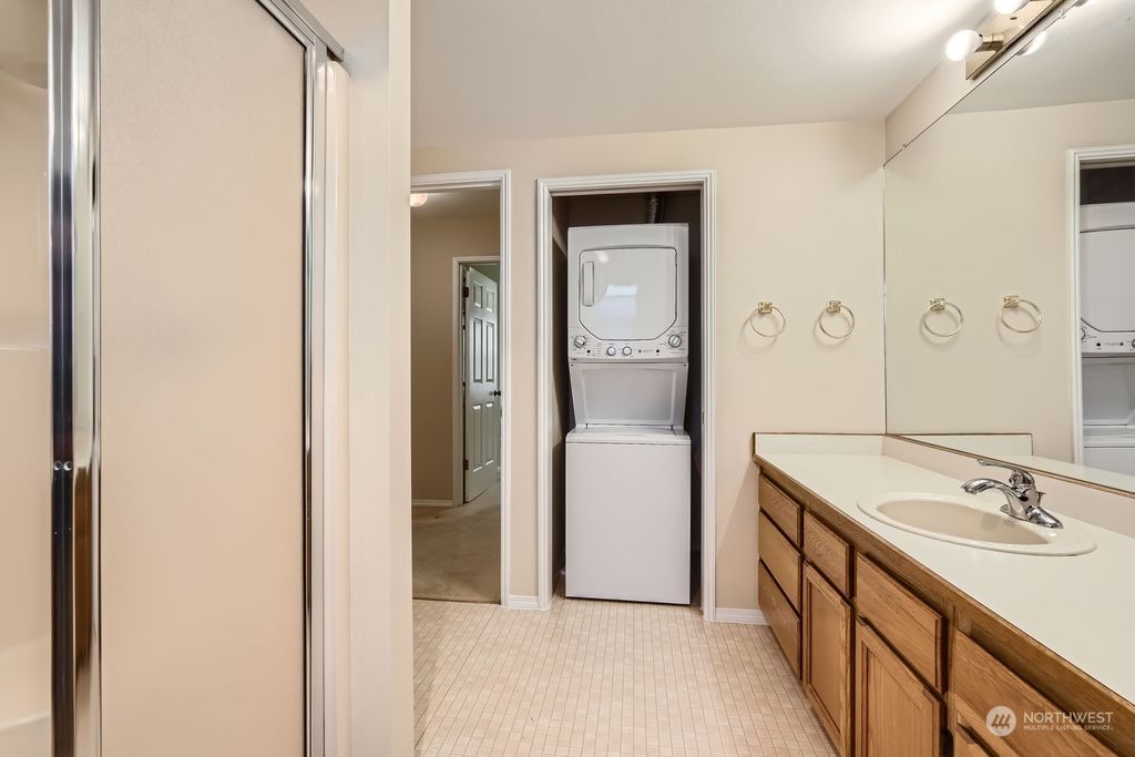 listing image 9362673240583167759