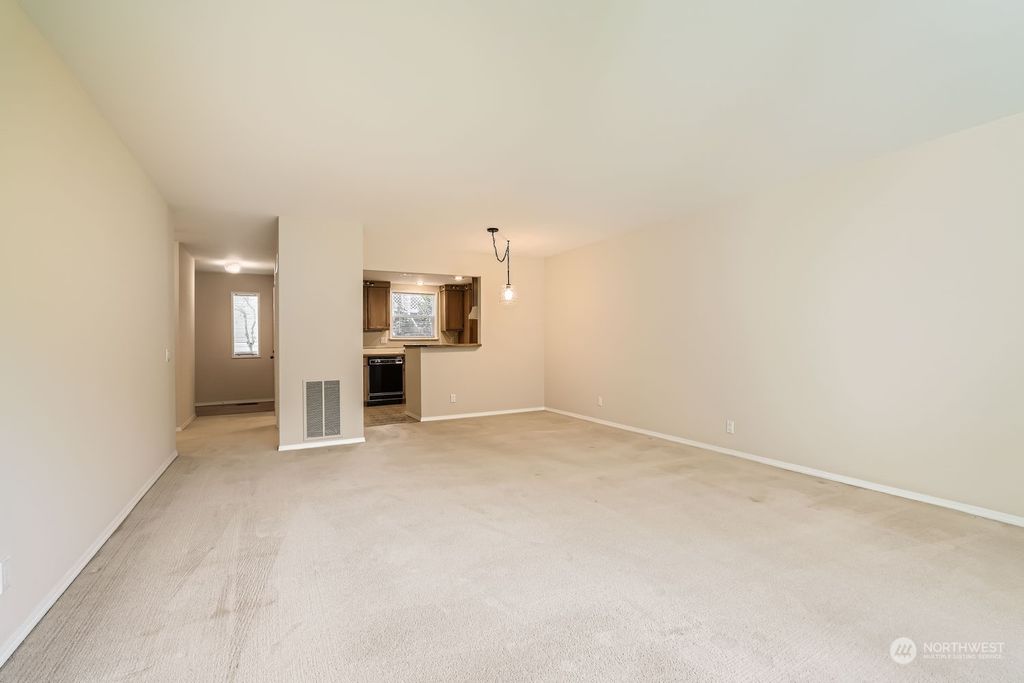 listing image 9369631650084463930