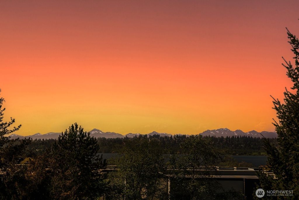 Photo of 501 Kirkland Avenue #201, Kirkland, WA 98033 (MLS # 2514430)