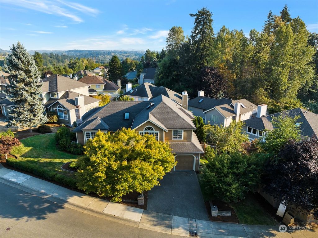 Photo of 7914 127th Avenue SE, Newcastle, WA 98056 (MLS # 2044910)