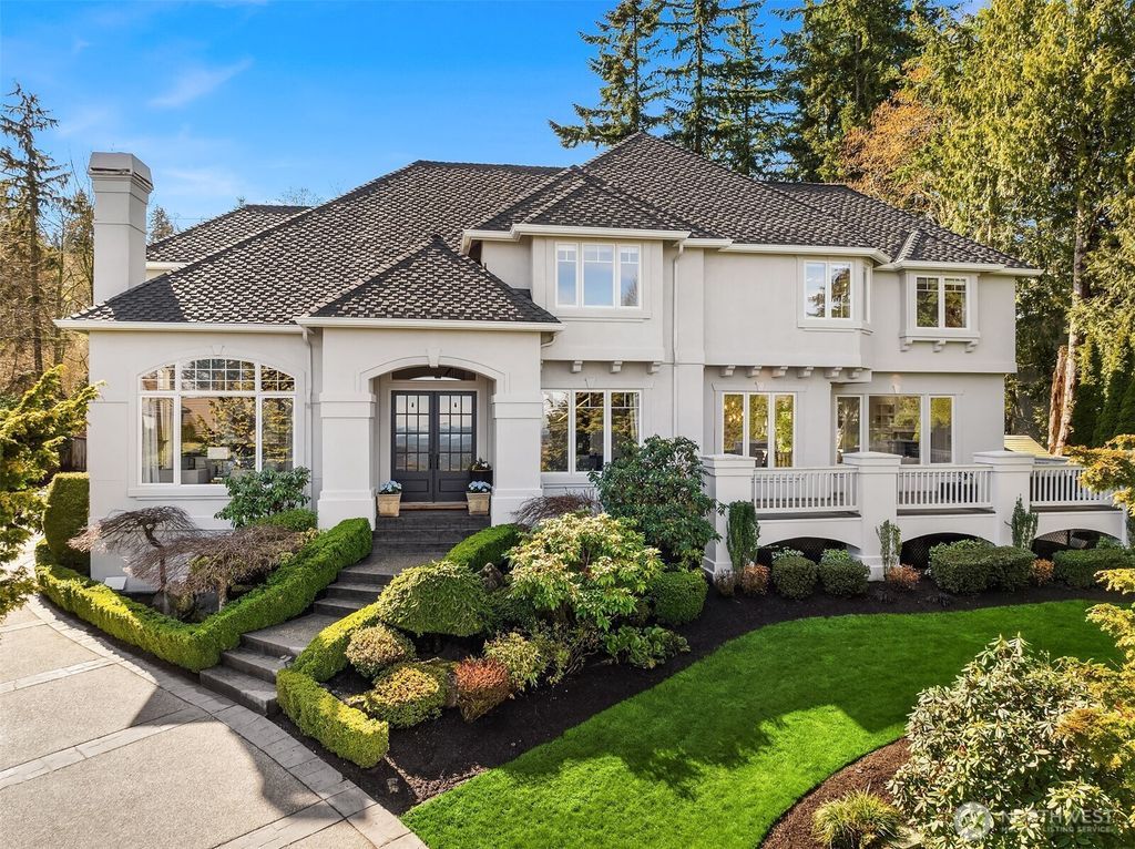 Photo of 5993 169th Avenue SE, Bellevue, WA 98006 (MLS # 2341951)