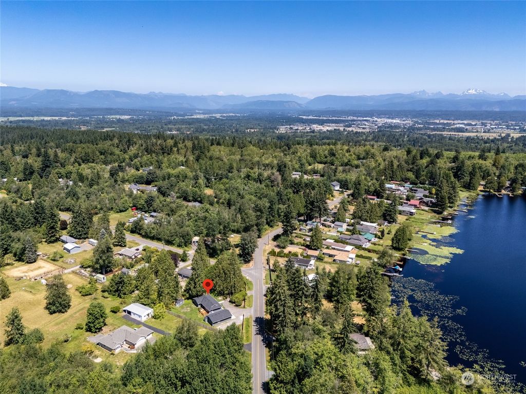 Photo of 1607 154th Street NW, Marysville, WA 98271 (MLS # 2257046)