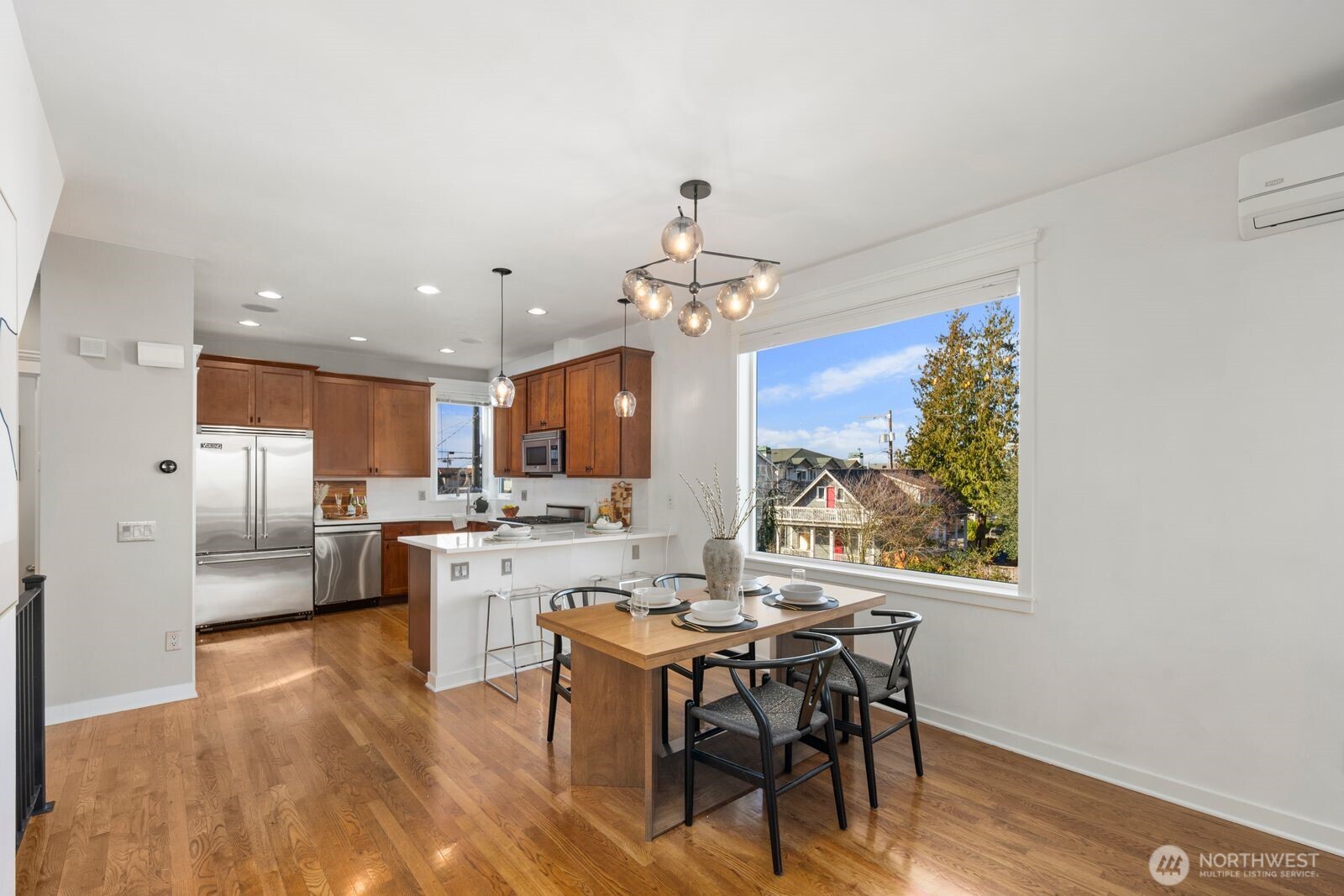 1601 California Avenue SW