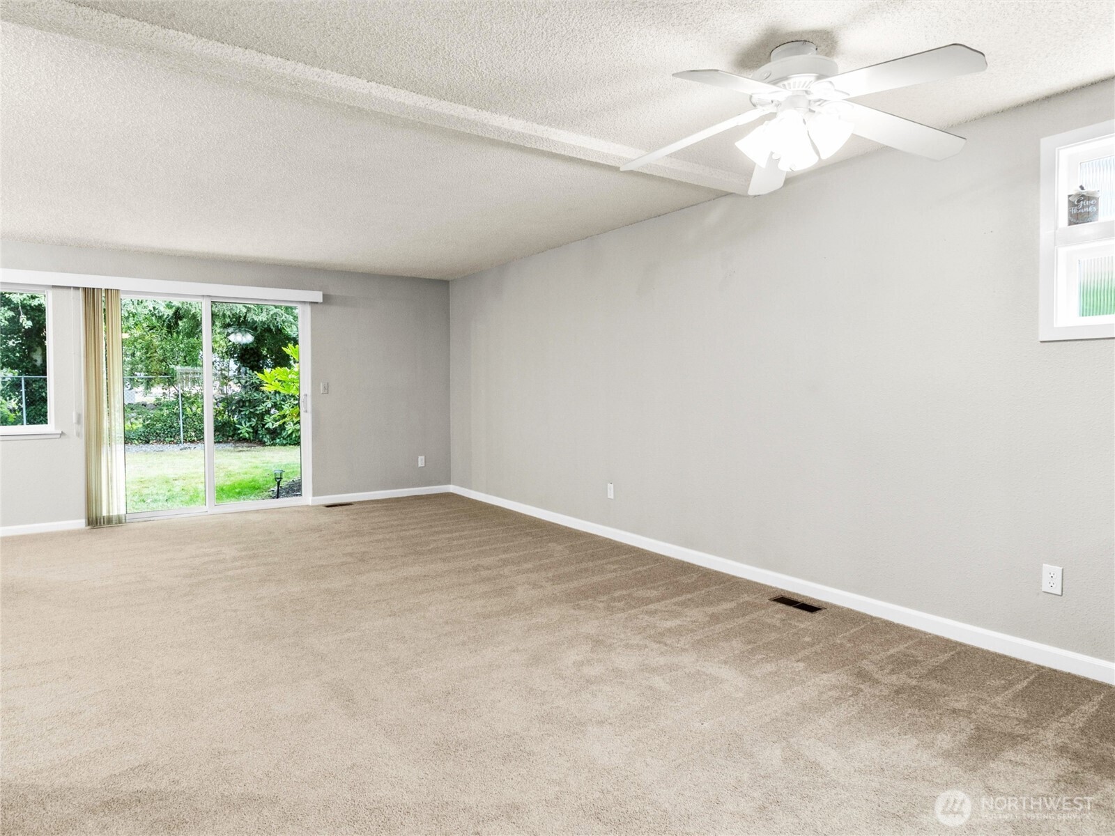 5533 Bridgeport Way W D