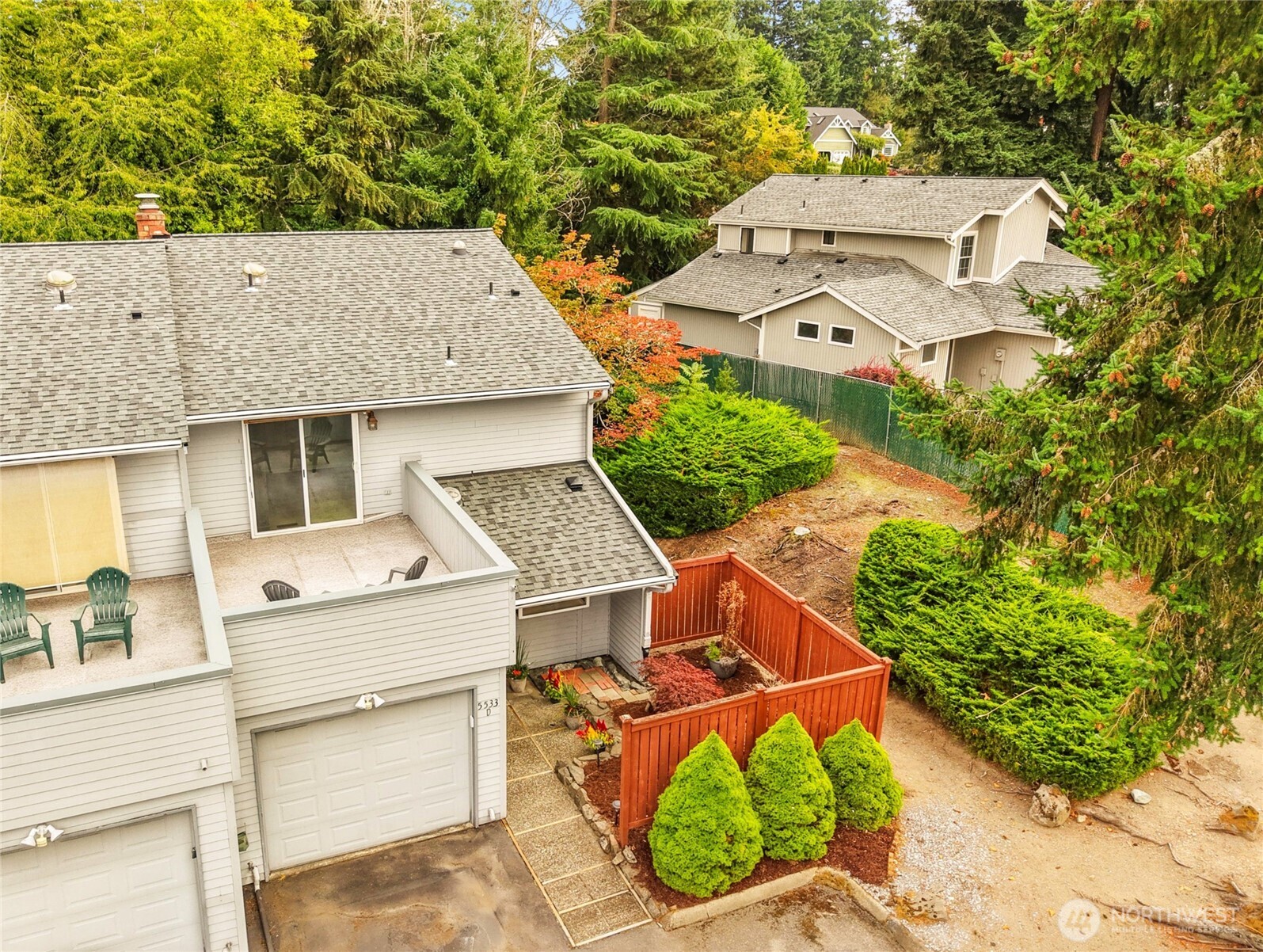 5533 Bridgeport Way W D