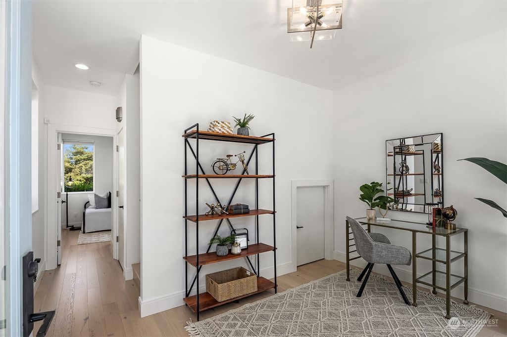 Photo of 4510 1st Avenue NE, Seattle, WA 98105 (MLS # 2262268)
