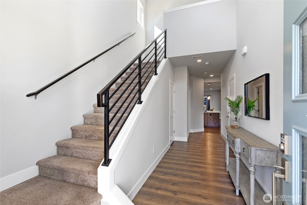 Photo of 17802 1st Avenue W, Bothell, WA 98012 (MLS # 2582317)