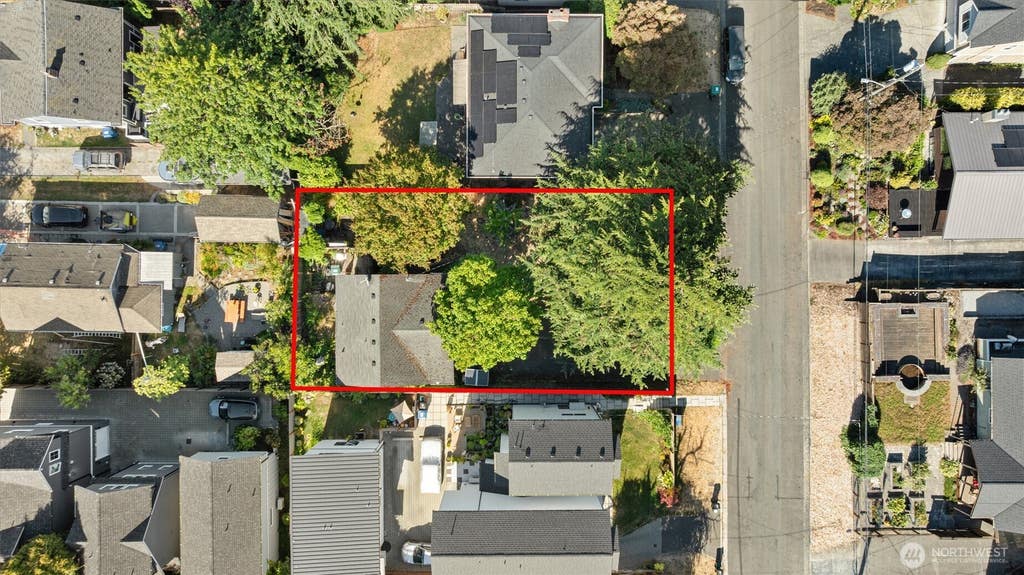 Photo of 201 N 101st Street, Seattle, WA 98133 (MLS # 2560712)