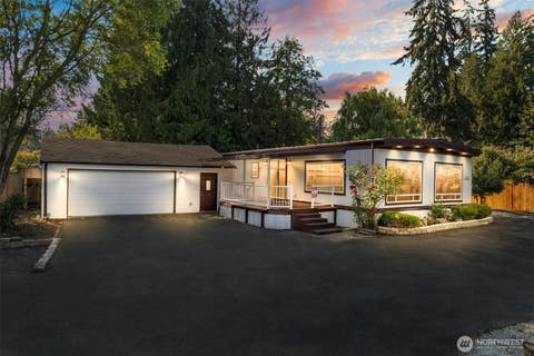 Photo of 13816 51st Avenue E, Tacoma, WA 98446 (MLS # 2567456)
