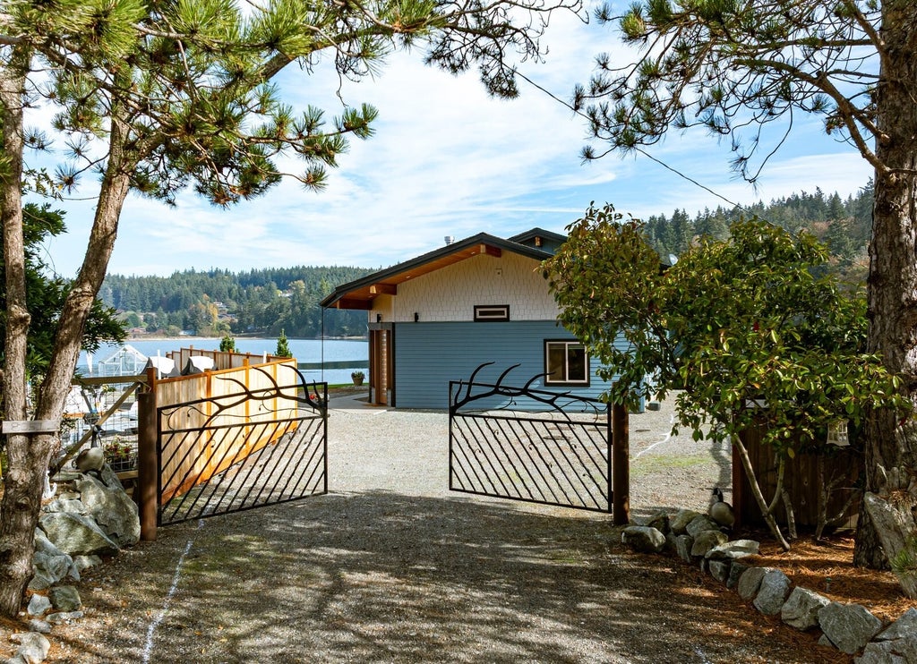 Photo of 8051 Sandy Hook Drive, Clinton, WA 98236 (MLS # 2594334)