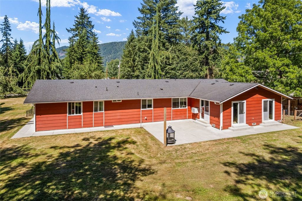 Photo of 16608 130th Street NE, Arlington, WA 98223 (MLS # 2414451)