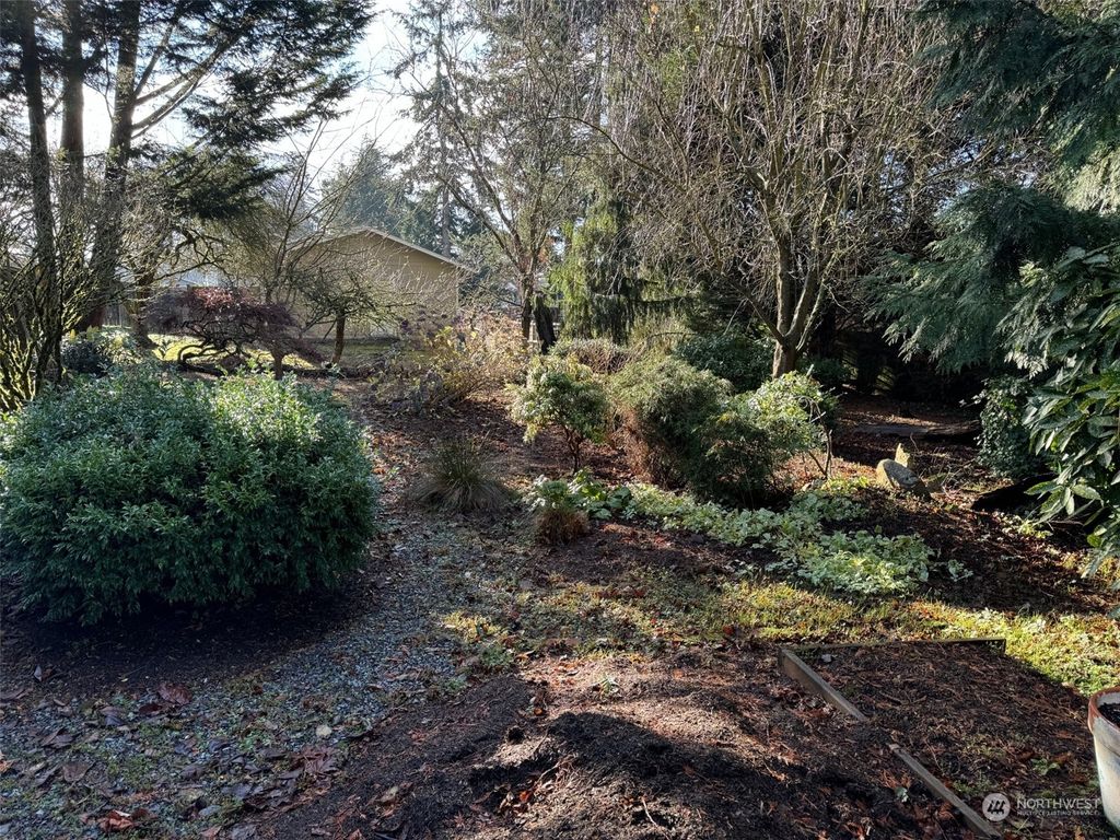 Photo of 82 XX 45th Place W, Mukilteo, WA 98275 (MLS # 2313658)